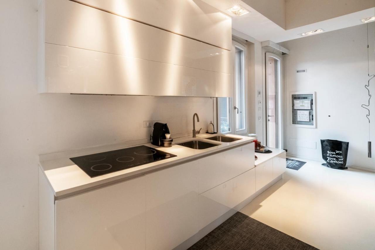 Charming Flat In Centro A Ferrara Con Posto Auto Exterior foto