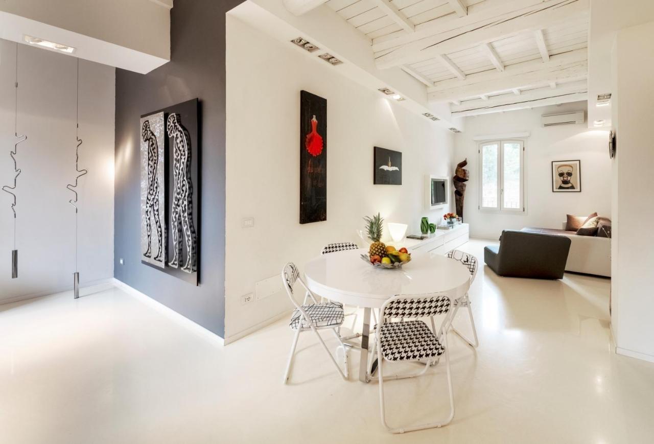 Charming Flat In Centro A Ferrara Con Posto Auto Exterior foto